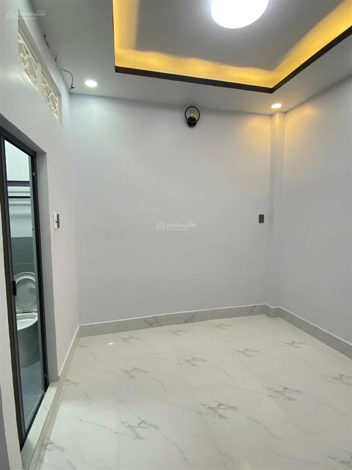 Hồng bàng, quận 6 sát mt bờ kênh 30m2 x 2 tầng nhà mới đẹp sổ nở hậu chỉ 4.1 tỷ tl