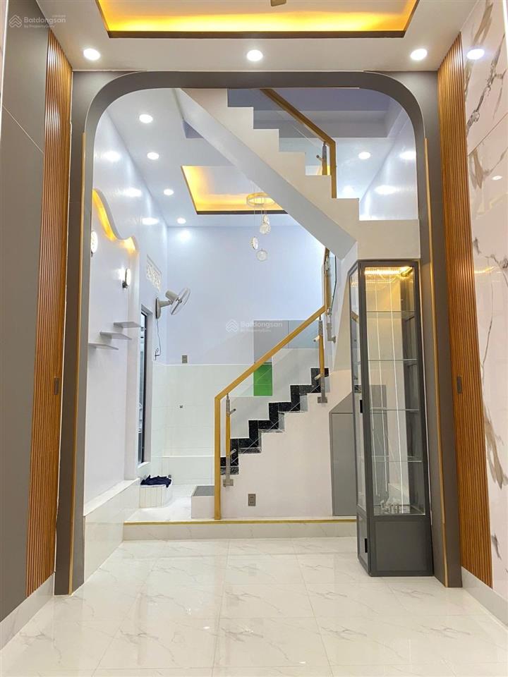 Hồng bàng, quận 6 sát mt bờ kênh 30m2 x 2 tầng nhà mới đẹp sổ nở hậu chỉ 4.1 tỷ tl