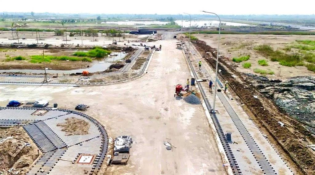 Bán đất nền kdc dragon eden liền kề bình chánh shr, xây dựng tự do.  0908 606 *** tuyết