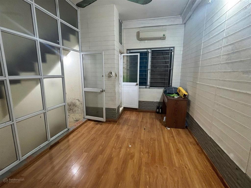 Bán nhà văn hương đống đa 15/19m 3 tầng giá 3.85 tỷ