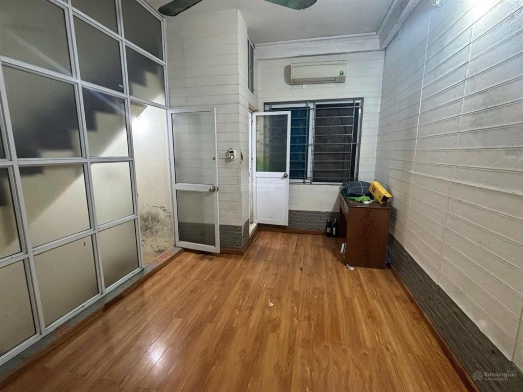 Bán nhà văn hương đống đa 15/19m 3 tầng giá 3.85 tỷ