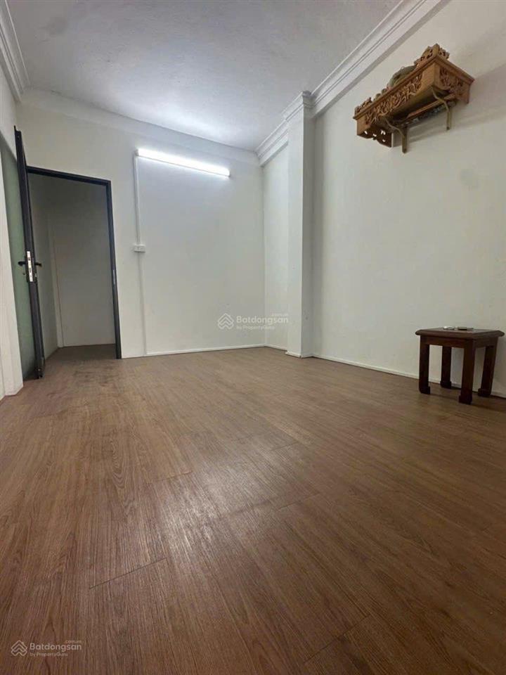 Nhà 5 tầng phố nam dư chỉ nhỉnh 5 tỷ ace phải nhanh chân dt28m2 mt3m nhà 5 tầng khubg cột bê tông