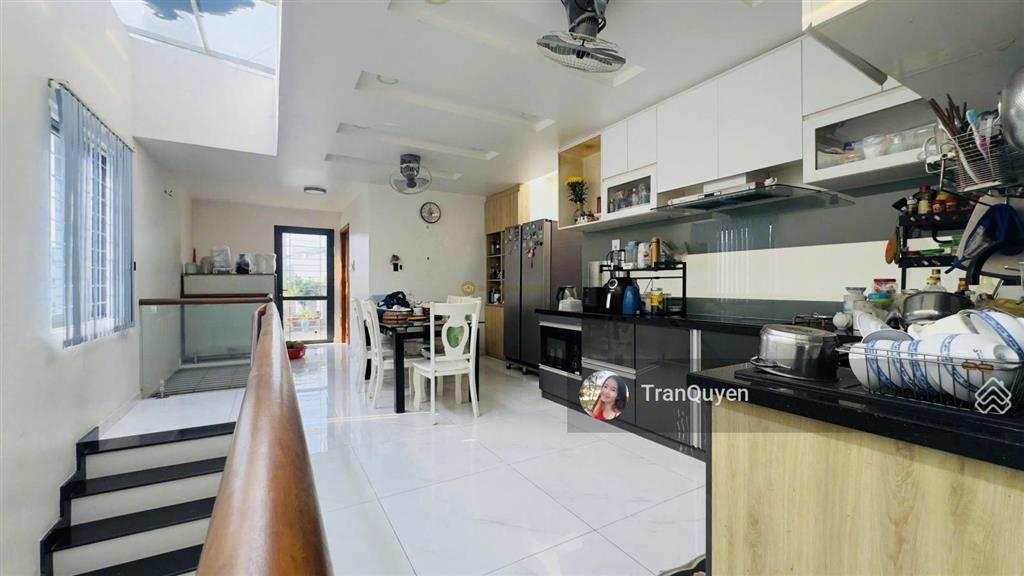 25 tỷ  nhà 5x20m khu kinh doanh đường vành đai tây, p. bình an  kết cấu hầm 4 tầng