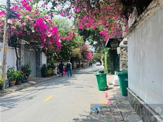 Bán gấp lô đất mặt tiền ngay nguyễn văn hưởng  10x38m xd hầm 6 tầng  về giá tốt chỉ 54,8 tỷ