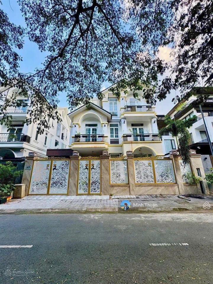 Chủ gửi bán căn nhà đẹp nhất  kdc gia hòa hầm 3 tầng  15 x 20m full nt view cv  giá chỉ 35 tỷ