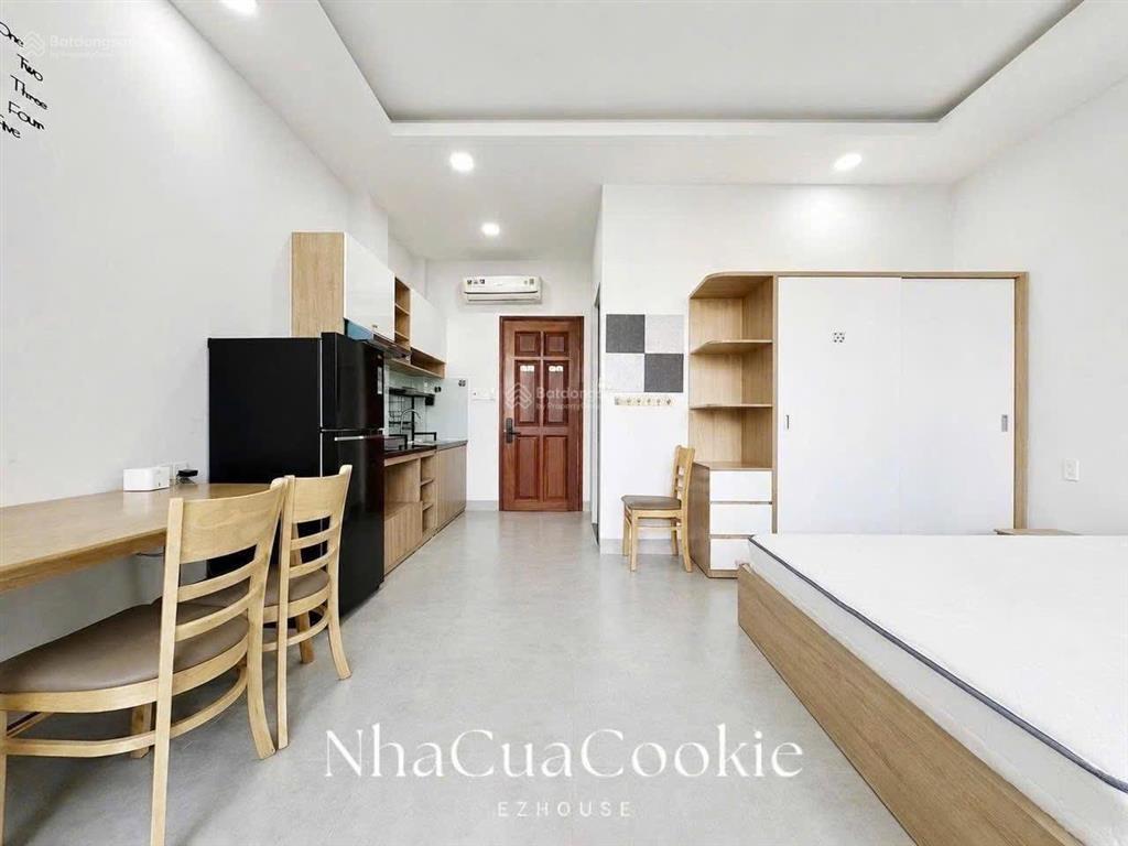 Căn hộ new 100% full nội thất ngay đại học công thương  ban công siêu thoáng  giá cả hợp lý