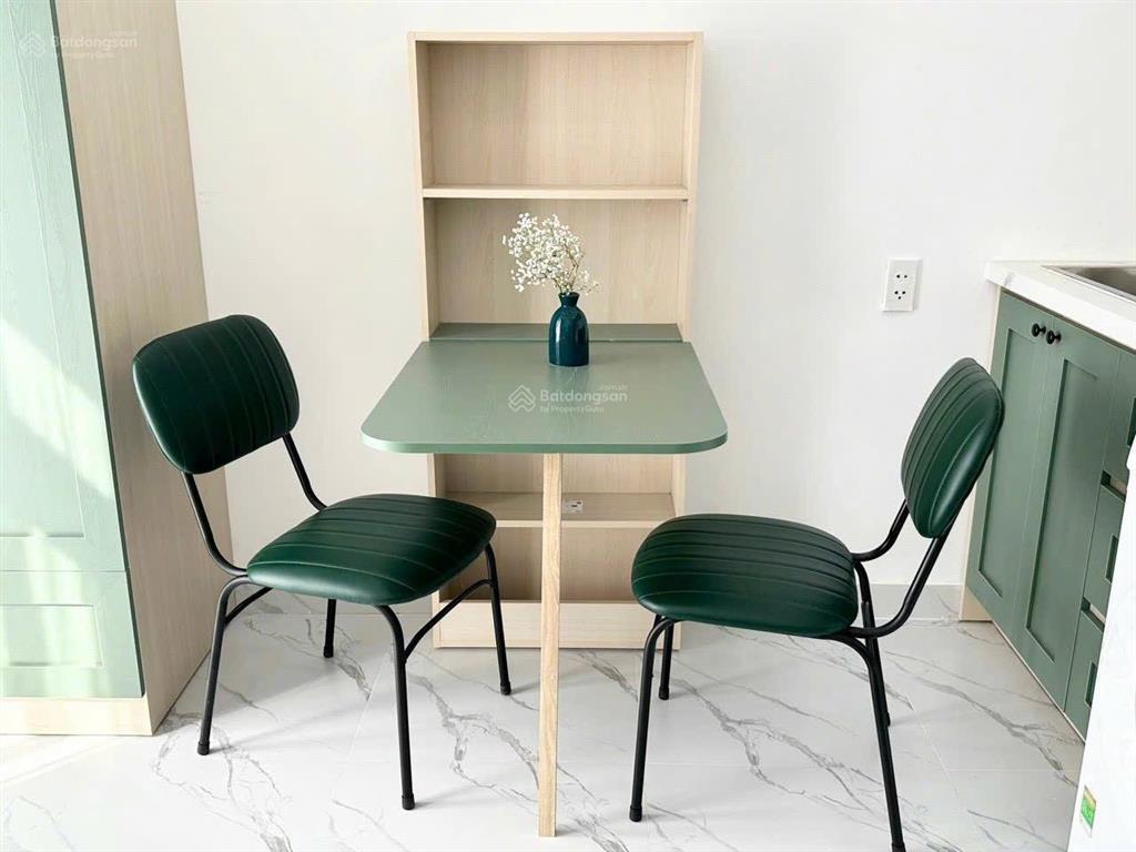 Căn hộ cao cấp, ngay etown cộng hòa, full nội thất, giá cả hợp lý
