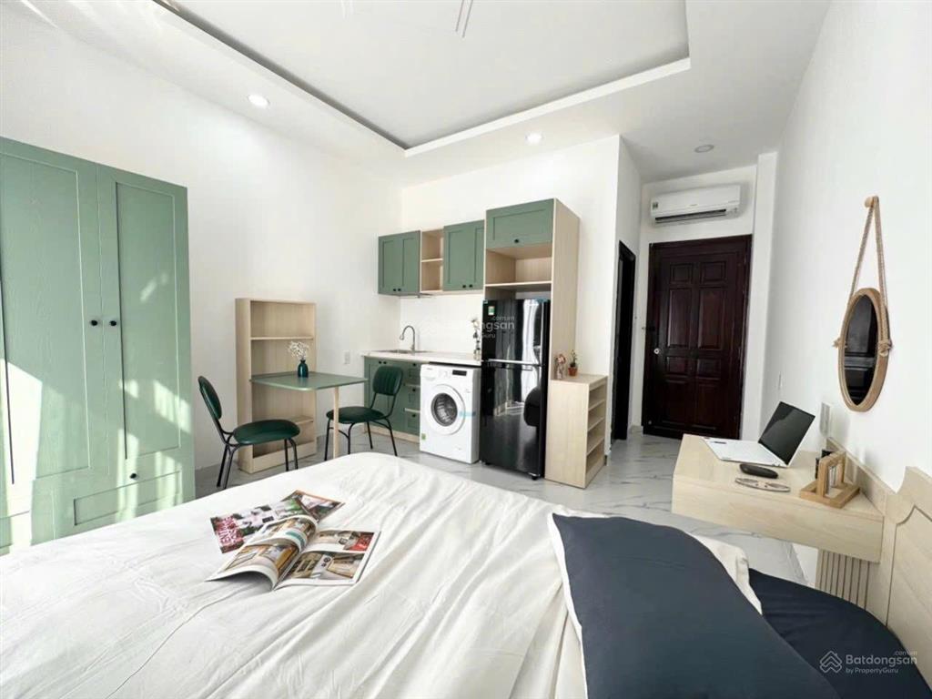 Căn hộ cao cấp, ngay etown cộng hòa, full nội thất, giá cả hợp lý