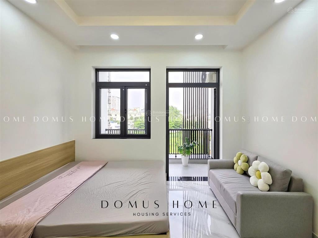 Phòng full nội thất ban công ngay huit, văn hiến, giá cả hợp lý