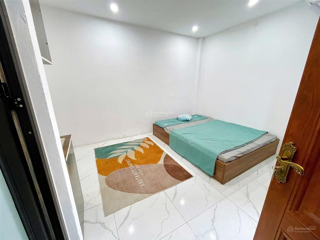 Bán nhanh căn hộ dòng tiền 60m2 7 tầng thang máy, ôtô đỗ cửa 17 phòng khép kín giá 14 tỷ