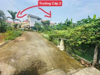 Đất sát vách với trường cấp 2 hạ bằng , chủ cần bán gấp lo việc gia đình