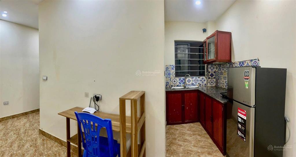 Pass phòng 1n1k ở gần nguyễn khánh toàn có máy giặt riêng, ba gác đỗ cửa