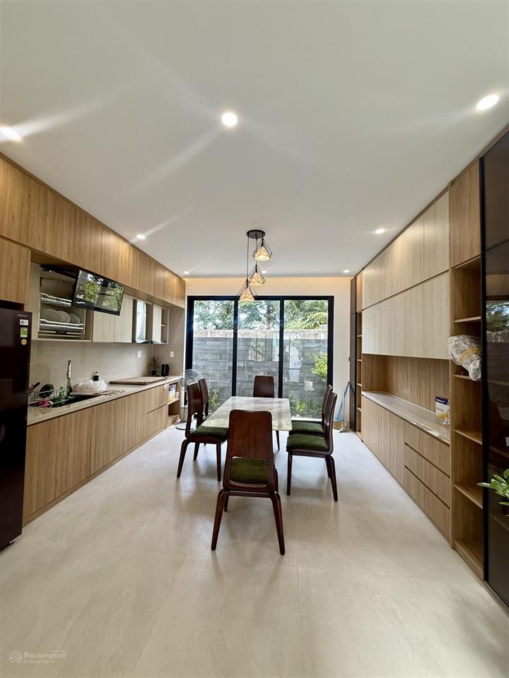 Bán villa mặt tiền lê thánh tông hội an, có hồ bơi, 3pn full nội thất sẵn dòng tiền đỉnh 30tr/th