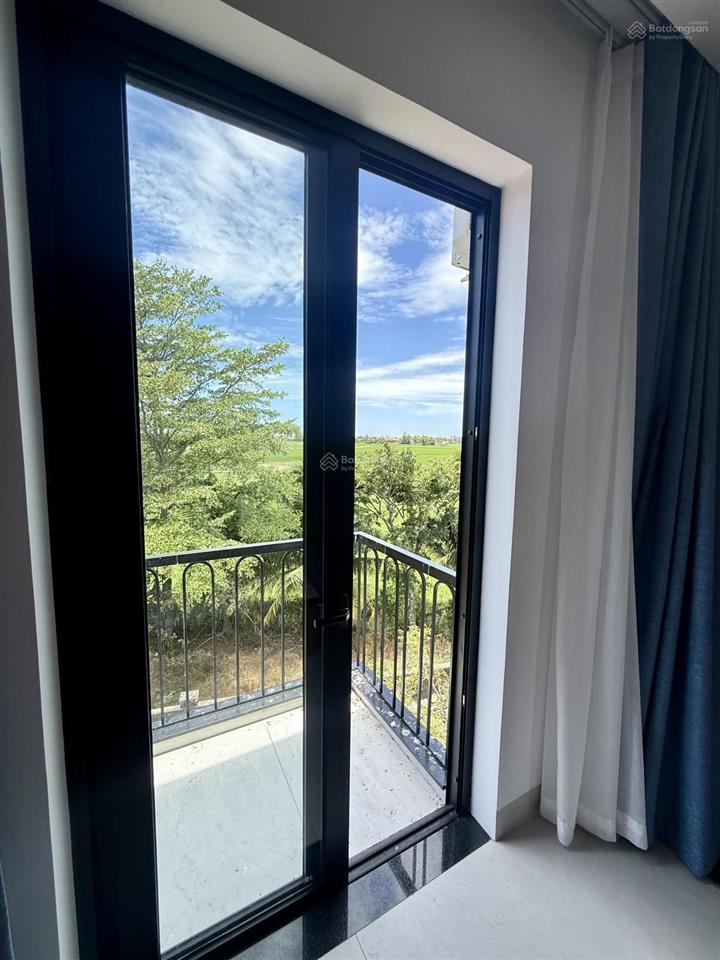 Bán villa mặt tiền lê thánh tông hội an, có hồ bơi, 3pn full nội thất sẵn dòng tiền đỉnh 30tr/th
