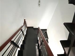 Cần bán nhà gấp đường bùi thị xuân p2 , quận tân bình