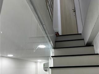 Cần bán gấp nhà mặt tiền kinh doanh bùi thị xuân p2 quận tân bình