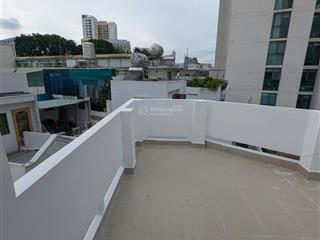 Cần bán nhà gấp  nhà đẹp 5 tầng hoàng diệu, p10, phú nhuận  giá chỉ /// 8,2 tỷ