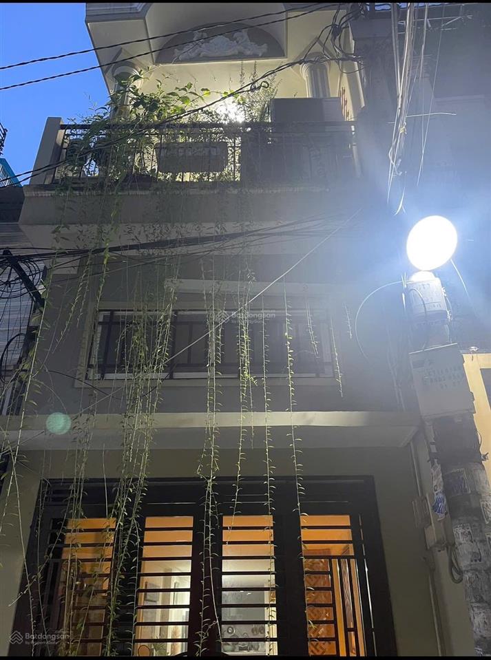 Cần bán nhà gấp  đường phạm văn hai  tân bình giá chỉ /// 5.650tỷ