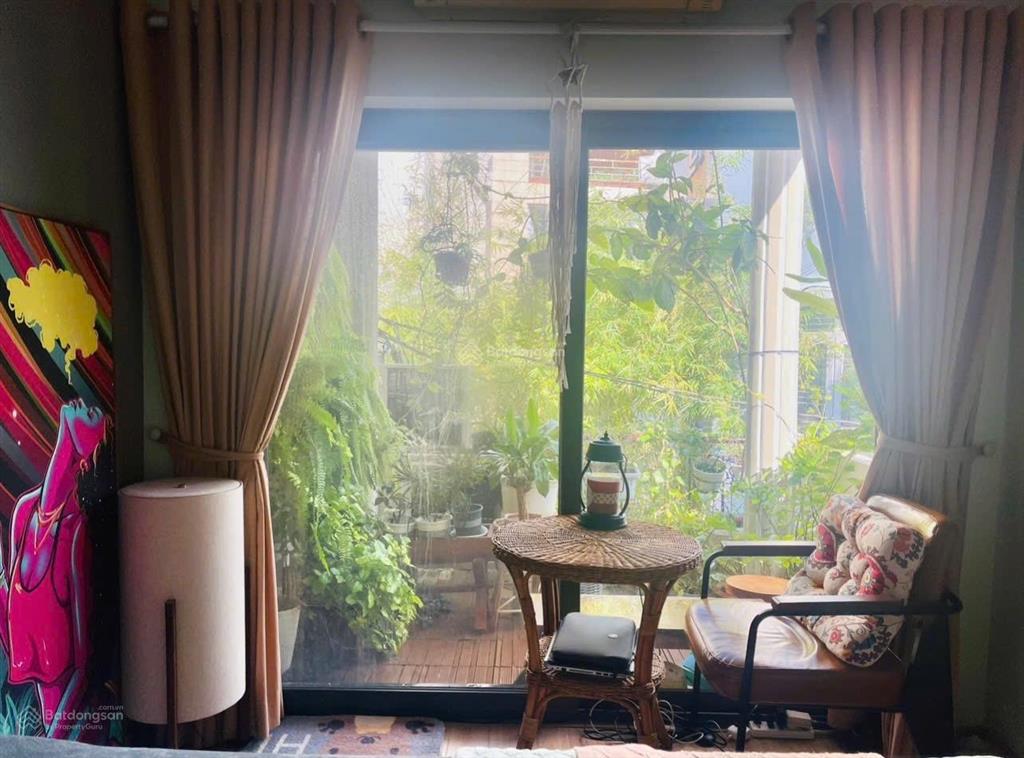 Cần bán nhà gấp  đường phạm văn hai  tân bình giá chỉ /// 5.650tỷ