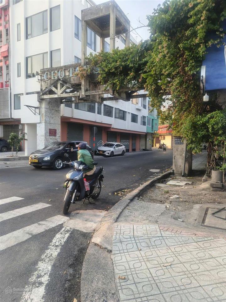 Cần bán gấp nhà mặt tiền  nguyễn thái sơn  4 tầng  72m2 p3 gò vấp  giá chỉ 21,5 tỷ ( tl)
