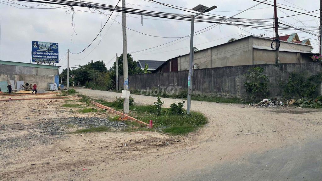 550 TRIỆU LÔ ĐẤT ĐẸP NỞ HẬU NGAY KCN TRẢNG BÀNG. SỔ HỒNG RIÊNG