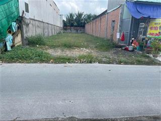 SÁT BÊN CHỢ VIỆT KIỀU. BÁN ĐẤT 305M2 TÂN THÔNG. 630 TRIỆU. SHR