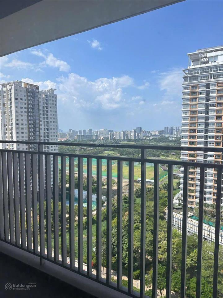 Giỏ hàng chuyển nhượng celesta rise giá tốt tháng này