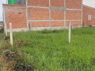 BÁN ĐẤT TẠI ĐỨC HOÀ DT102M2 SHR GIÁ BÁN 890T  THƯƠNG LƯỢNG. LH:0931821989.