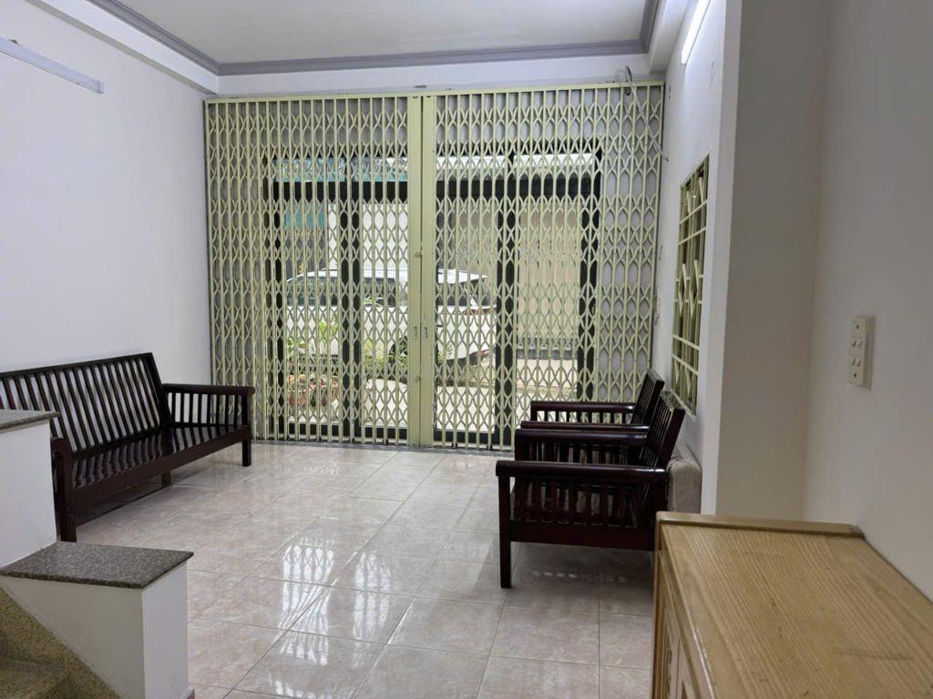 BÁN HOẶC CHO THUÊ NHÀ 2B/5 ĐƯỜNG SỐ 10, PHƯỜNG PHÚ LÂM TP.HCM. LH: 0938358990, 0908535558 
