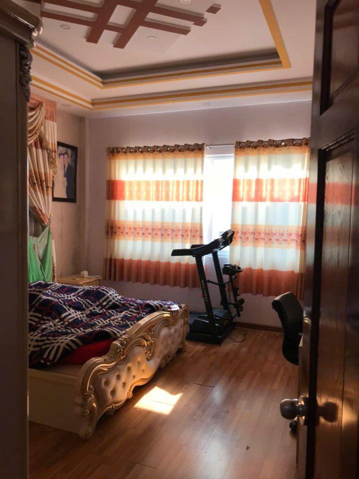 NHÀ VỊ TRÍ ĐẸP NGAY TRUNG TÂM THỊ TRẤN NHÀ BÈ, (95.7M2) CHỈ 7.45 TỶ. LH;0903442958.