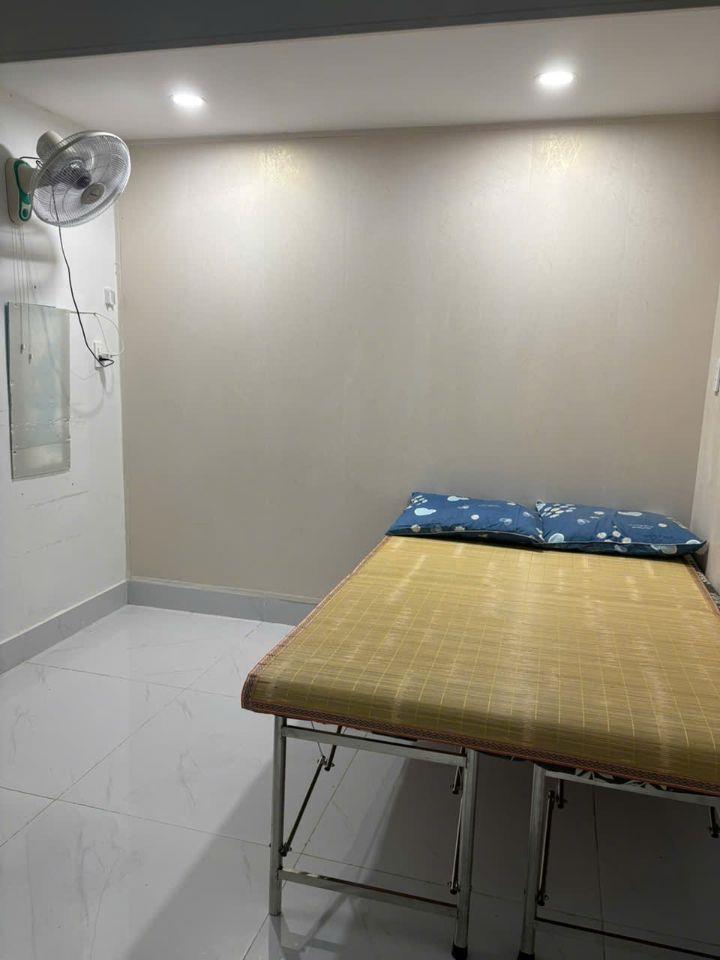 CHO THUÊ PHÒNG TRỌ 408/41 HOÀNG DIỆU, HOÀ CƯỜNG, ĐÀ NẴNG 12M2 - 2TR/TH. LH:0964366876.