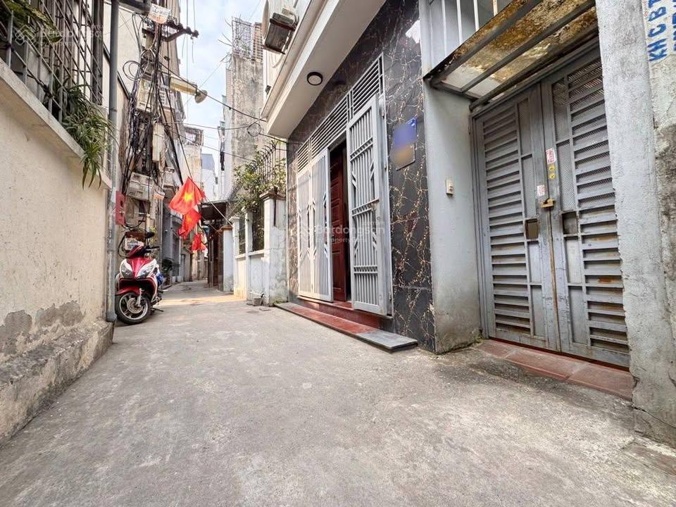 Giá sốc 7.6 tỷ nhà mặt ngõ, thông vòng quanh ,nhà dân xây 4t dt 33m2, mt 3,5m