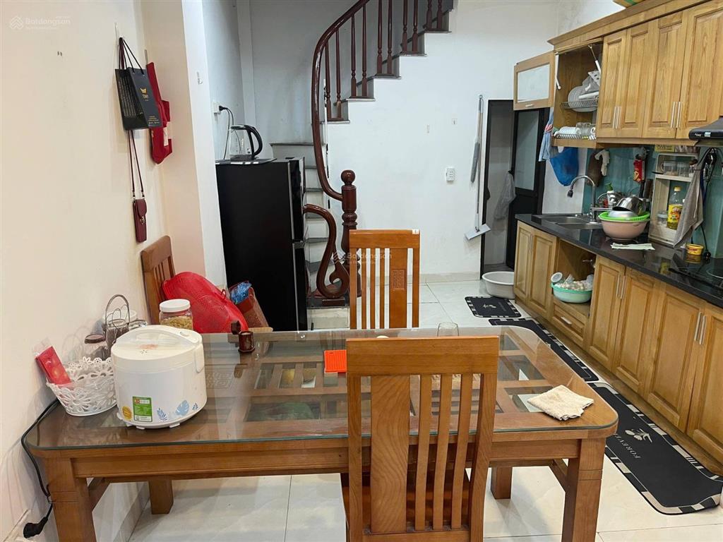 Giảm 500tr còn 9.7 tỷ vài bước ra vđ3 ( hoàng liệt ) 5t dân xây dt 45m2 mt 4.6m