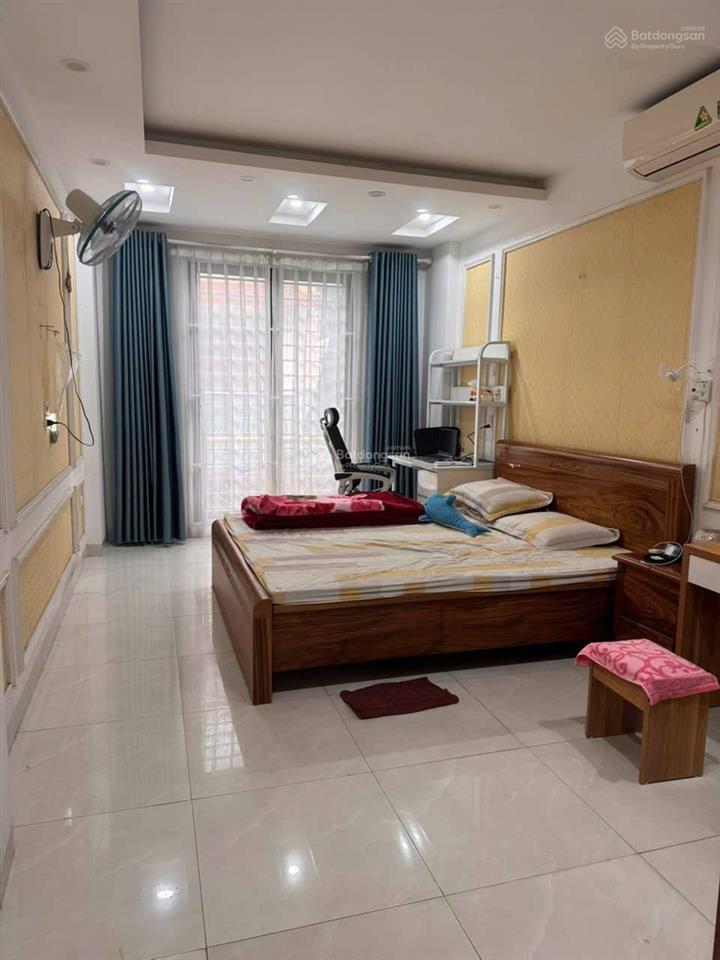 Giảm 500tr còn 9.7 tỷ vài bước ra vđ3 ( hoàng liệt ) 5t dân xây dt 45m2 mt 4.6m