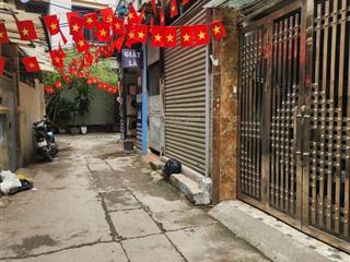 7.8 tỷ ! ngõ ô tô, trước nhà rộng 3.5m 6 tầng thang máy dt 33m2 mt 3.3m