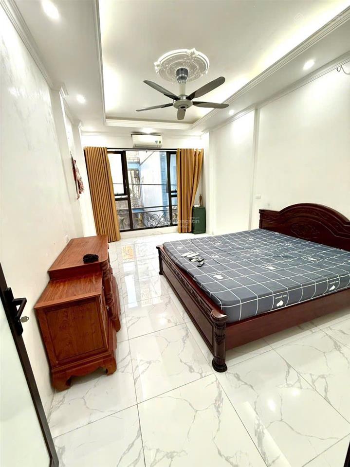 (siêu rẻ) 14tr/tháng nhà riêng định công thượng, vài bước ra ô tô