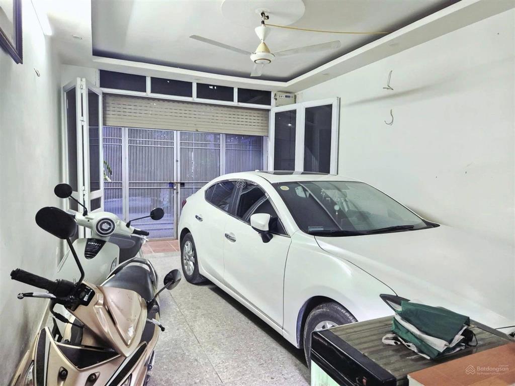 10tr/tháng mặt đường ô tô tránh 5 tầng * 50m2 thanh trì, phạm tu