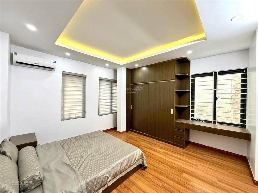 Lô góc mặt tiền khủng 5.5m 5 tầng mới keng * 36m2 chào 8.9 tỷ