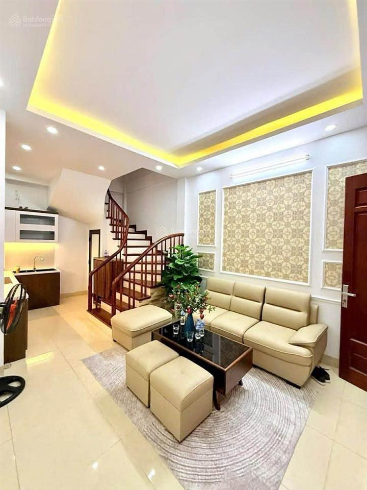 Lô góc mặt tiền khủng 5.5m 5 tầng mới keng * 36m2 chào 8.9 tỷ