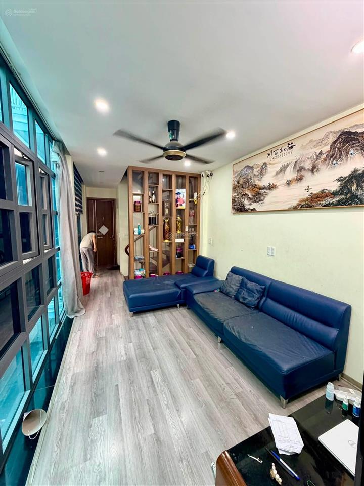 5,6 tỷ sập giá ngõ thông nửa phút ra phố nhà mới keng 28m2 * 4t mt 3m