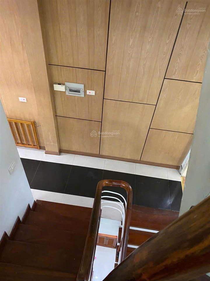 (18tr/tháng) mặt phố ô tô tránh, kinh doanh tốt dt 50m2 4pn full nội thất