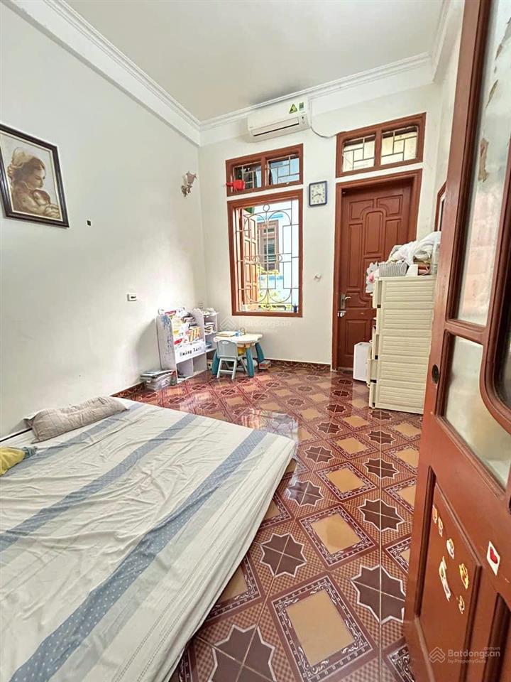 10tr/th ô tô đỗ cửa 3pn 38m2 nội thất cơ bản kim giang, thanh liệt