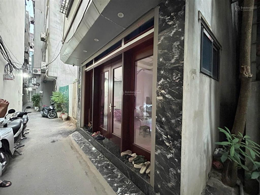 Vài bước ra phố, 2 thoáng 5 tầng * dt 45m2 ô chờ thang máy chào 8 tỷ