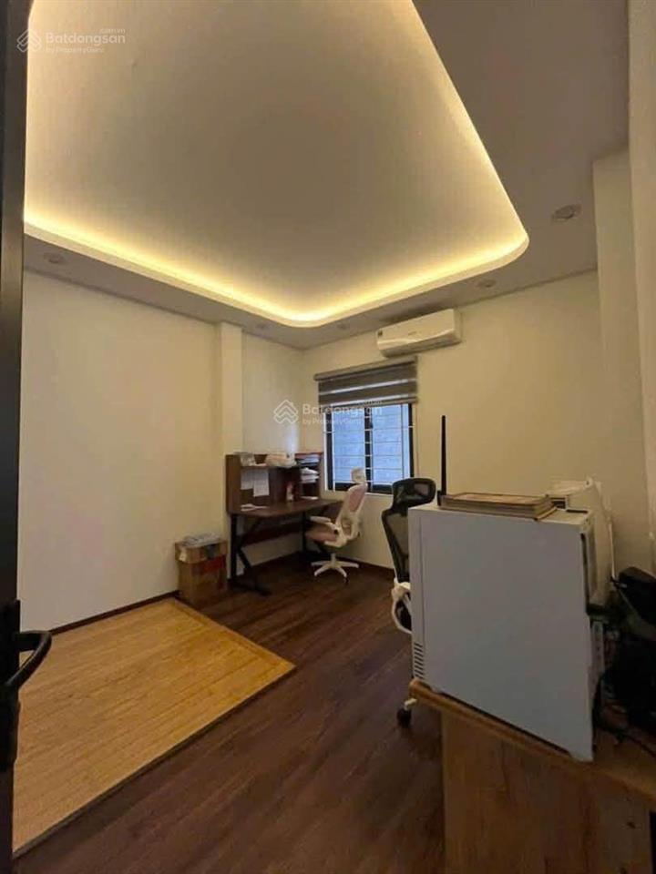 11tr/tháng đường oto 4 tầng 4pn 48m2 nhà đẹp, đủ nội thất ngọc hồi, thanh trì
