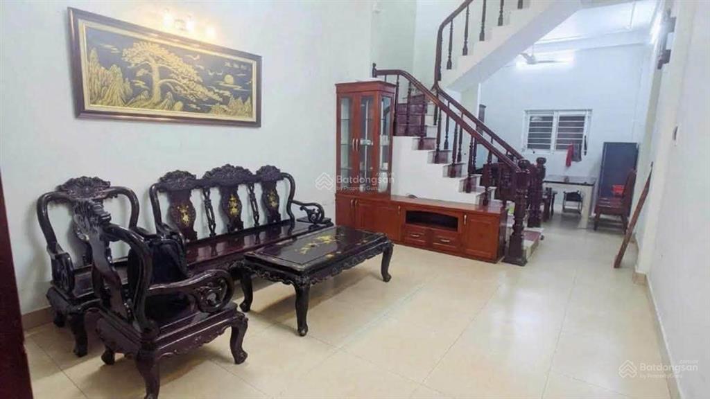 Ô tô đỗ cửa mặt tiền rộng thoáng dt 48m2 mt 4.5m chào 14.6tỷ