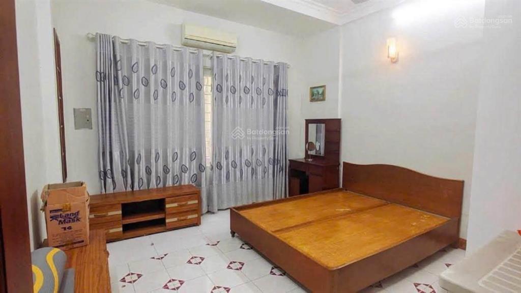 Ô tô đỗ cửa mặt tiền rộng thoáng dt 48m2 mt 4.5m chào 14.6tỷ