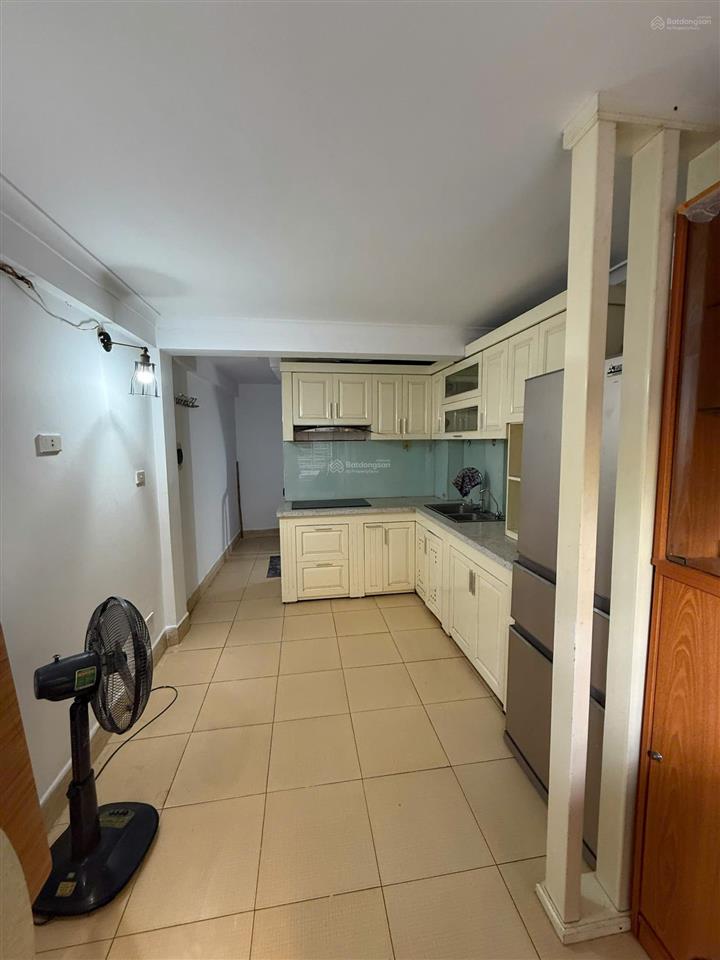 Đường ô tô tránh, kd tốt 30m2 * 5 tầng đông tác, phương mai