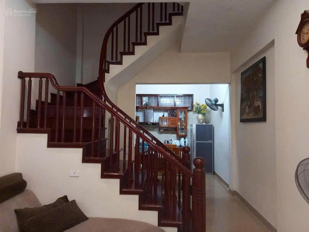 17tr/tháng ngõ ô tô dt 45m2*4t full nội thất 4pn khuất duy tiến, thanh xuân