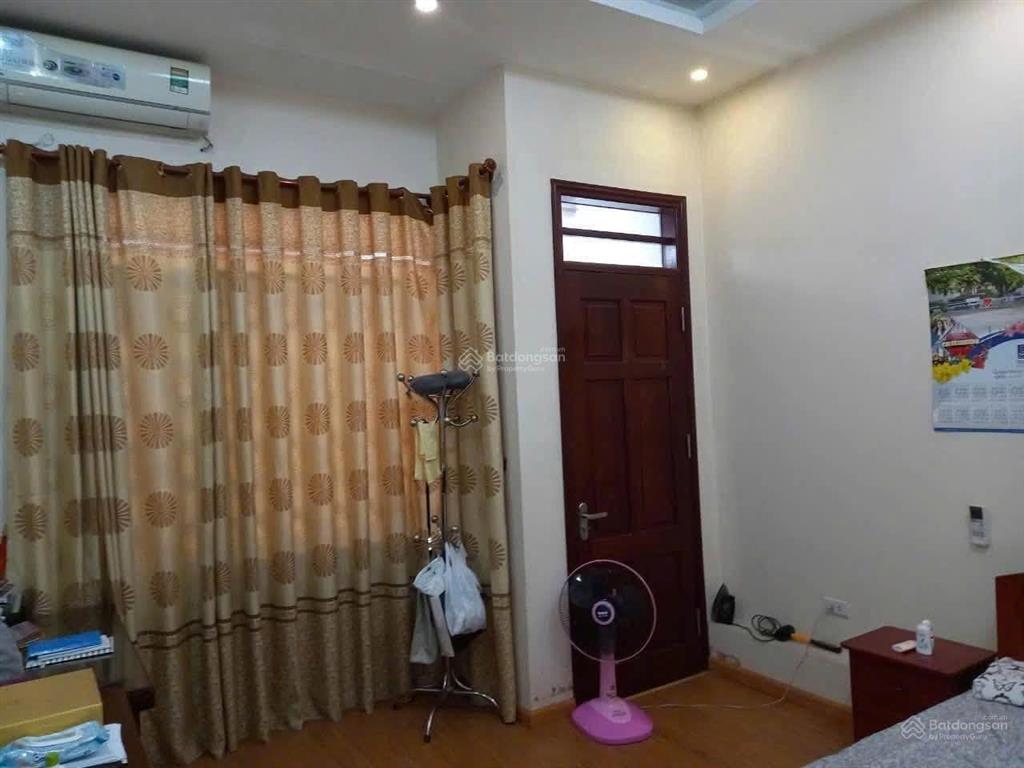 17tr/tháng ngõ ô tô dt 45m2*4t full nội thất 4pn khuất duy tiến, thanh xuân