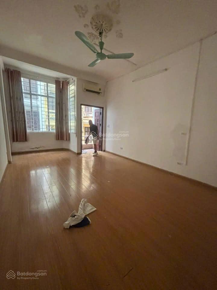 Khu phân lô ô tô tránh kd tốt dt 50m2 * 4t 5pn phố vọng 17tr/ tháng